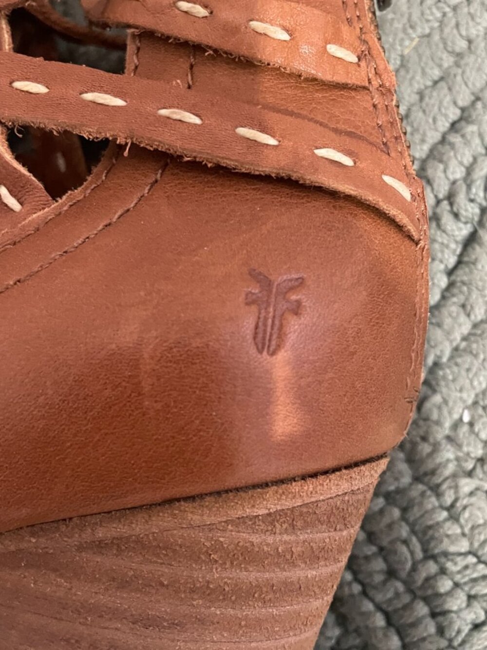 Frye Naomi Pickstitch Leather Booties Size 9.5 - Picture 4 of 9